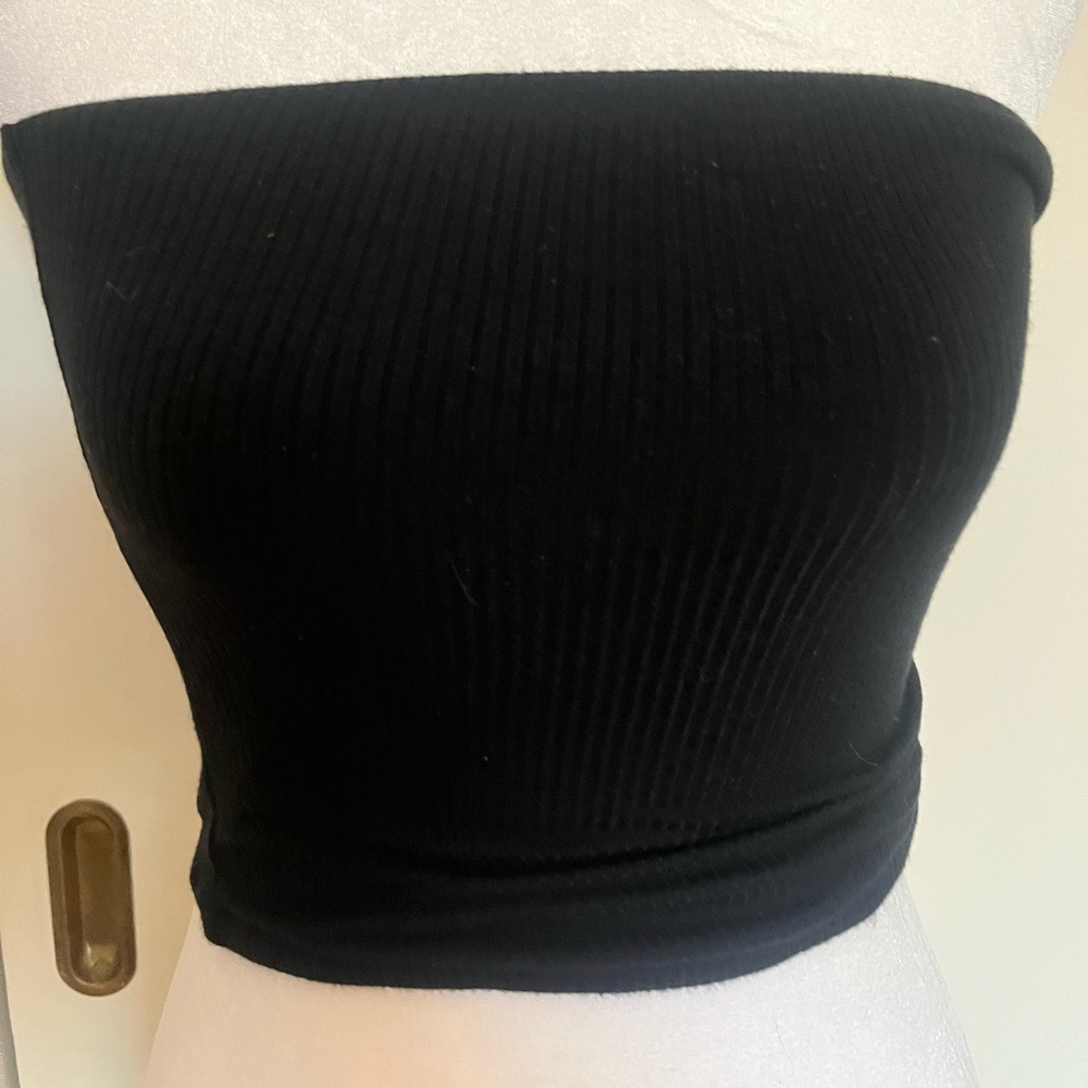 Black Ribbed Tube Top - Picture 2 of 3